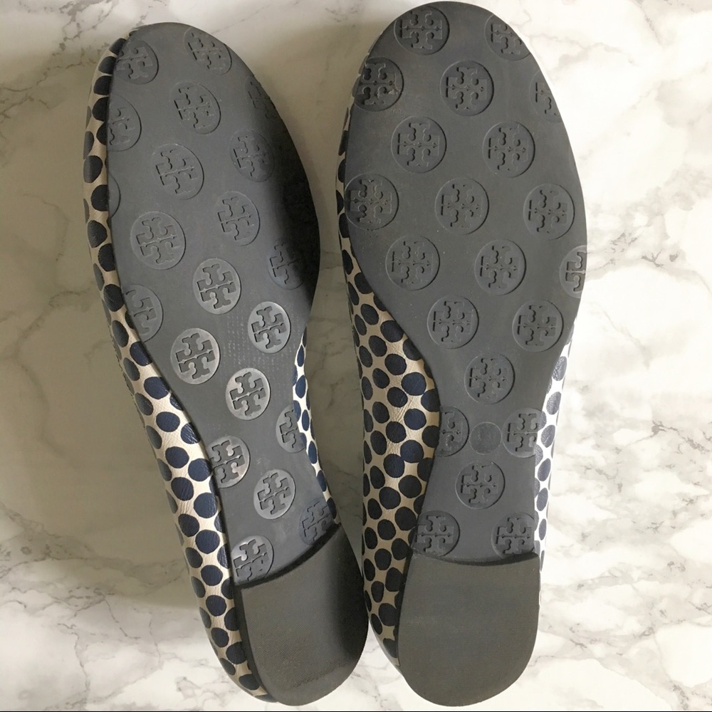 Tory Burch ‘Minnie’ Polka Dot Travel Ballet Flat - Picture 6 of 6